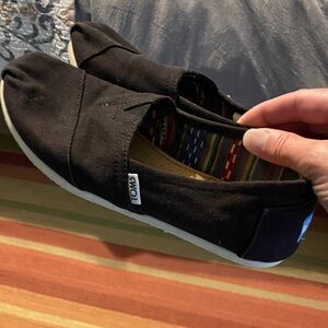 Toms Classic Black Loafers